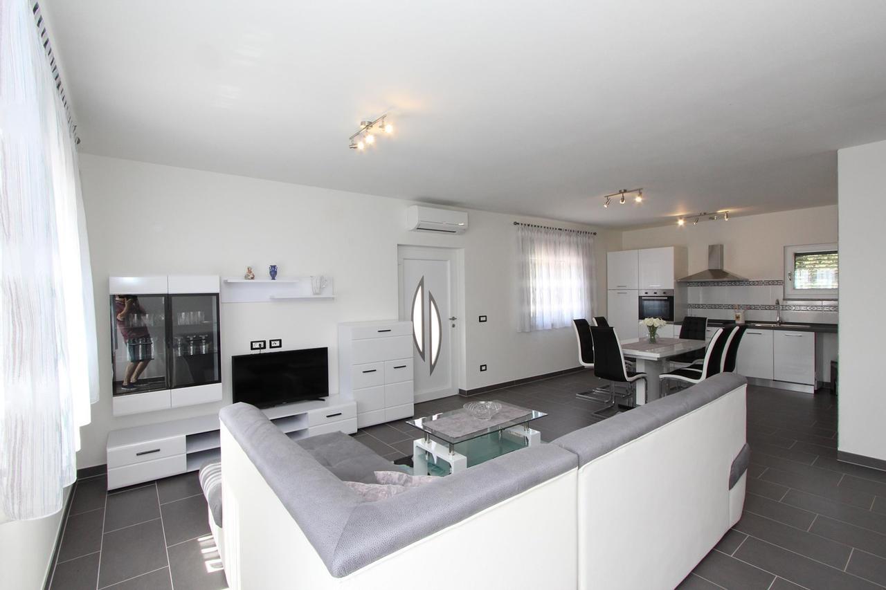 Apartment Mondelaco روفينج المظهر الخارجي الصورة