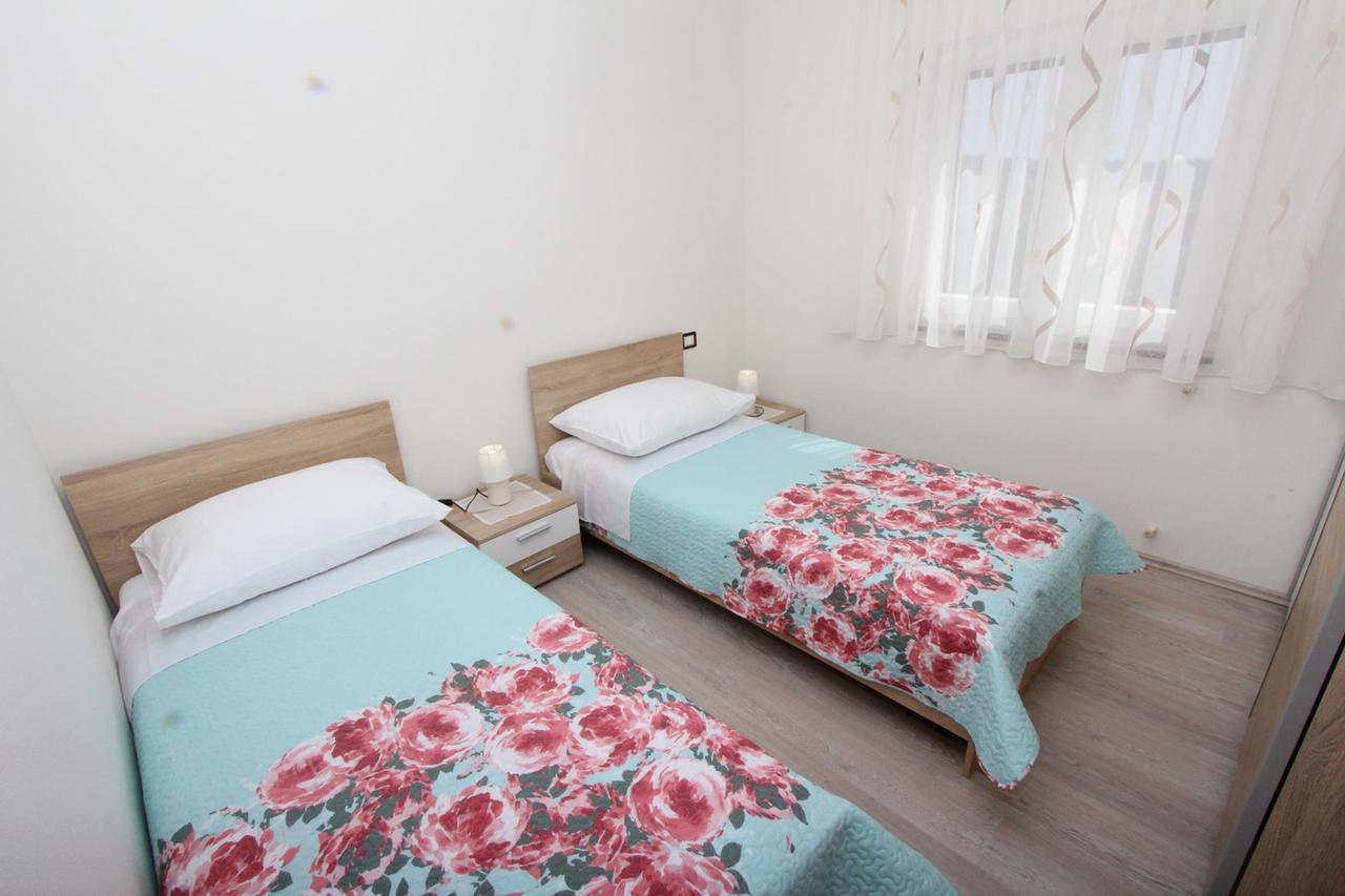 Apartment Mondelaco روفينج المظهر الخارجي الصورة