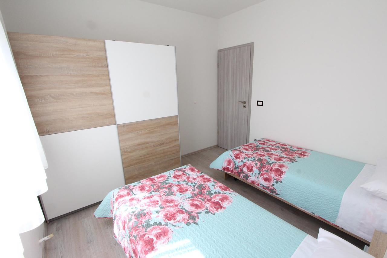 Apartment Mondelaco روفينج المظهر الخارجي الصورة