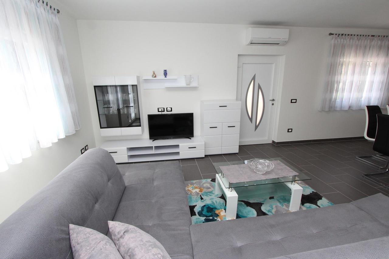 Apartment Mondelaco روفينج المظهر الخارجي الصورة